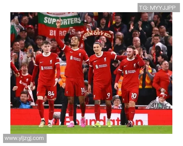 克鲁塞罗与巴拉纳精彩对决直播现场全程回顾与分析