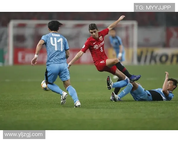 川崎前锋与上海上港激情对决足球直播全程回顾与精彩瞬间分析 川崎前锋与上海上港激情对决足球直播全程回顾与精彩瞬间分析